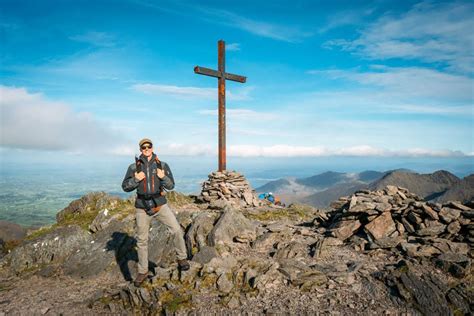 Hiking Carrauntoohil: Ireland's Highest Mountain • Expert Vagabond