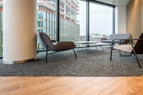 What is the best type of floor for a commercial office? - Vinyl floor ...