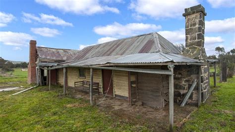 Chance to buy a piece of Australian history | Leader