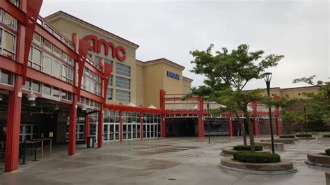 Movie Theater «AMC Studio 28 with Dine in Theaters», reviews and photos, 12075 S Strang Line Rd ...