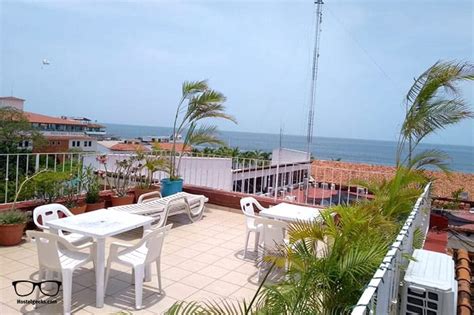 3 BEST + COOLEST Hostels in Puerto Vallarta 2023 (Solo-Traveler + Map)