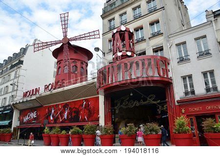 Moulin Rouge, Paris Image & Photo (Free Trial) | Bigstock