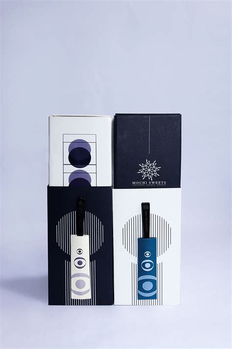 MOCHI SWEETS I packaging design :: Behance