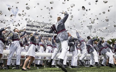 As it sets diversity record, West Point quietly graduates 1,000th ...