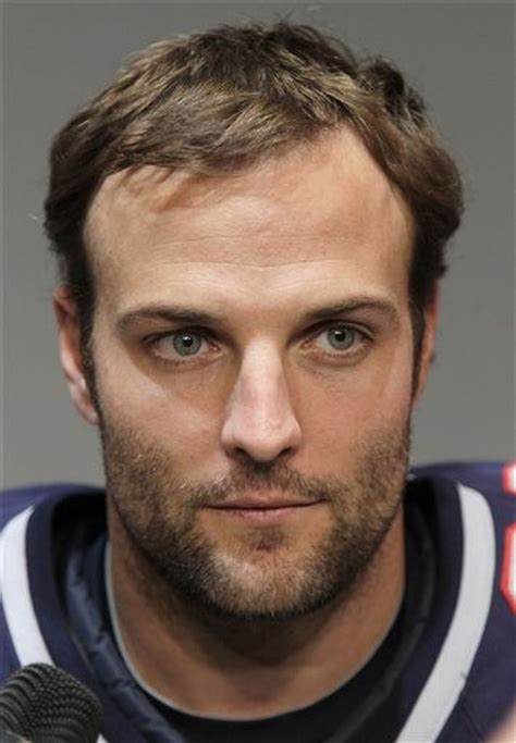 Wes Welker contract situation not a distraction, says star WR at ...