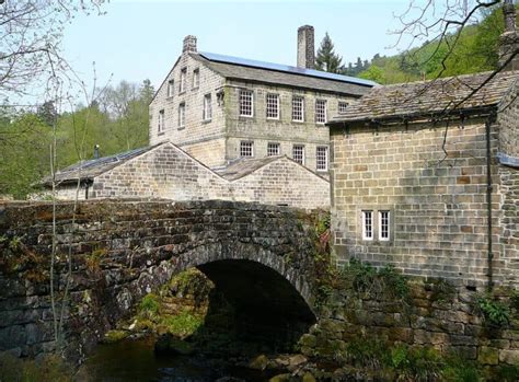 15 Best Places to Visit in West Yorkshire - The Crazy Tourist