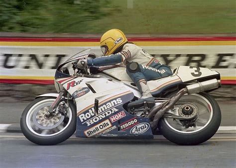 Joey Dunlop (Honda) 1986 Formula One TT (Photos Framed, Prints, Puzzles ...