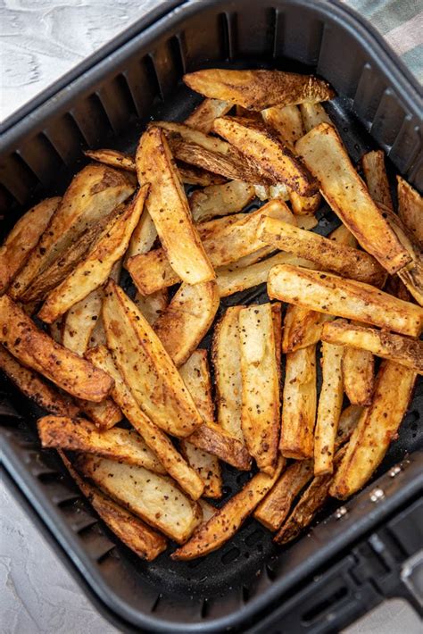 Air Fryer French Fries - Garnished Plate