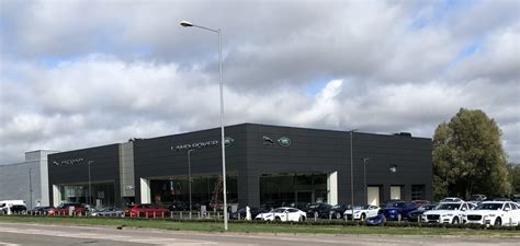 THE NEW GRANGE JAGUAR LAND ROVER SWINDON DEALERSHIP. New car news blog. – We Blog Any Car