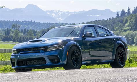 Dodge Charger Hellcat Redeye: The 797-Horsepower Family Sedan - autoNXT.net