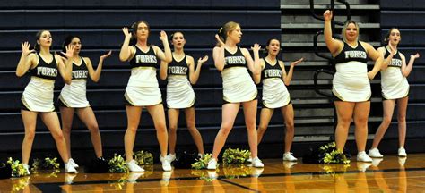 Spartan Basketball Cheerleaders | Forks Forum