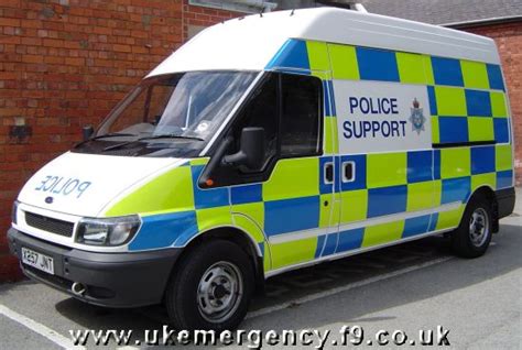 X257 JNT A Ford Transit police support unit, based… | UK Emergency Vehicles