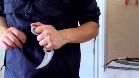 Karambit Knife Fighting