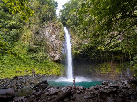 La Fortuna Waterfall: Swim Under One of the Most Gorgeous Cascades in Costa Rica - Uprooted Traveler