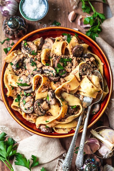 Vegan Mushroom Stroganoff - Easy Vegan Recipe - Two Spoons