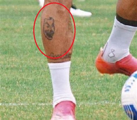 Admire the 37 tattoos of Dani Alves & their meanings