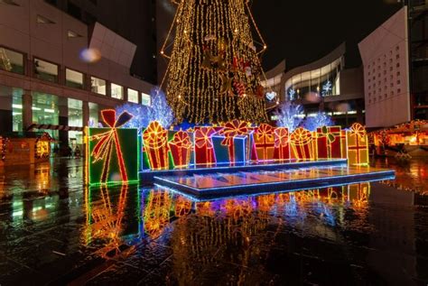 7 Christmas Traditions in Japan – Big 7 Travel