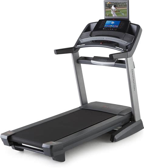 FreeMotion 890 Treadmill, Treadmills - Amazon Canada