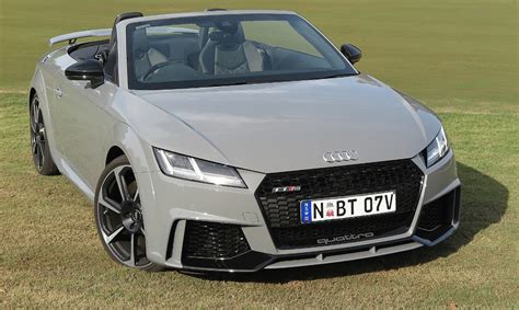 drivingandlife: AUDI TT RS CONVERTIBLE - AN OPEN AND SHUT CASE