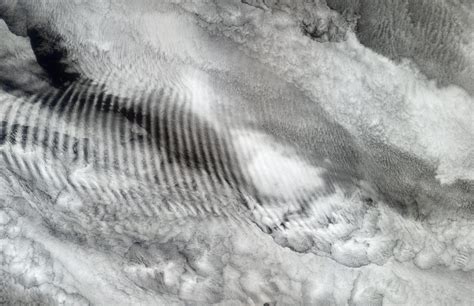 NASA sees breathtaking clouds on Earth and beyond - CNET