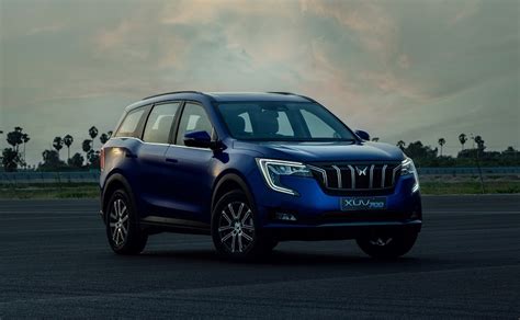 Mahindra XUV700 Bookings Reach Close To 1 Lakh Mark