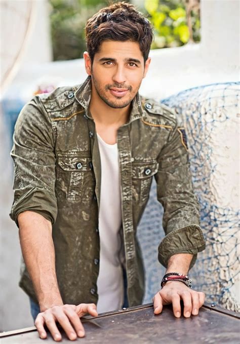 Sidharth Malhotra, sid, HD phone wallpaper | Peakpx