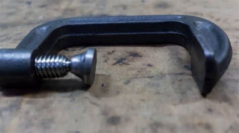 How To Use Ball Joint Press Tool To Replace Ball Joints: 6 Easy Steps