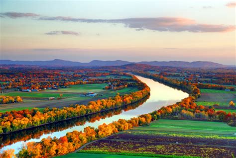 Connecticut River In Autumn Stock Photo - Download Image Now - iStock