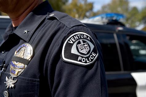 Man gets free from Ventura police ultimately arrested, injures officers