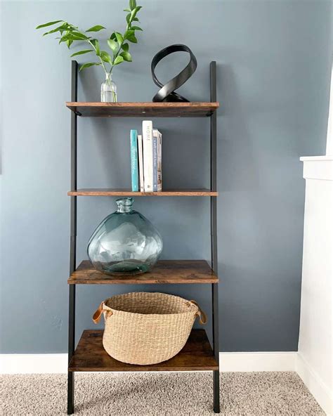 Minimalist Bookshelf Styling Ideas - Soul & Lane