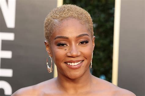 Tiffany Haddish Debuts Platinum Blonde Hair at the 2021 Golden Globes