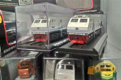 Miniatur Kereta Api | Jakarta Utara | Jualo