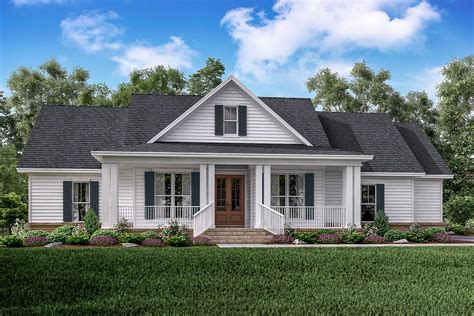 Modern Farmhouse Ranch Plan - 3 Bed, 1993 Sq Ft - #142-1183