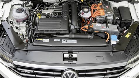 2020 Volkswagen Passat GTE Variant (Plug-In Hybrid, EU-Spec) - Engine ...