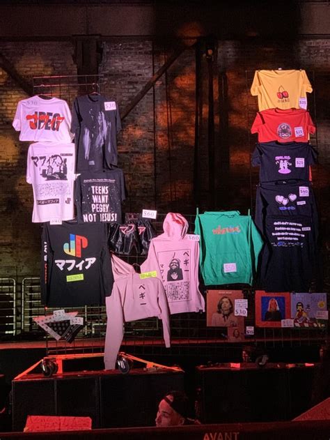 Turnstile tour peggy merch : r/jpegmafia