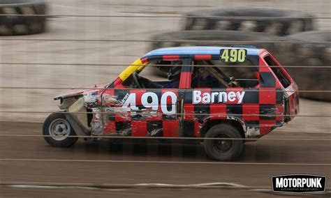 Reliant Robins go banger racing. The most entertaining motorsport ever. • MotorPunk