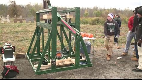 Great Pumpkin Farm's Fall Festival: Pumpkin Catapult Contest - YouTube