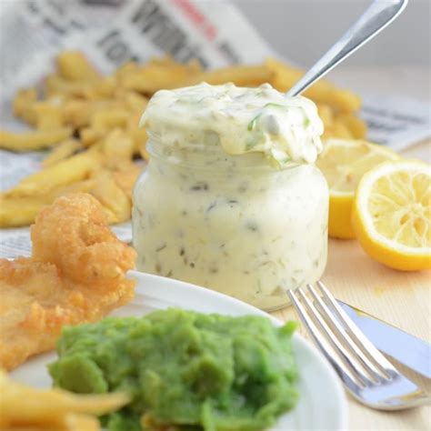 Tartare sauce fish chips | British fish and chips, British fish and ...