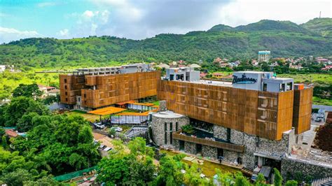 Radisson Resort & Spa Lonavala 𝗕𝗢𝗢𝗞 Lonavala Resort