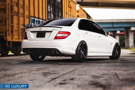 Mercedes-Benz W204 C63 AMG on XO Luxury Wheels | BENZTUNING