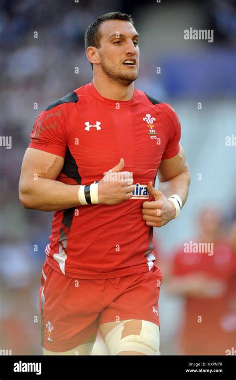 SAM WARBURTON WALES CARDIFF BLUES RU WALES & CARDIFF BLUES RU TWICKENHAM LONDON ENGLAND 09 March ...