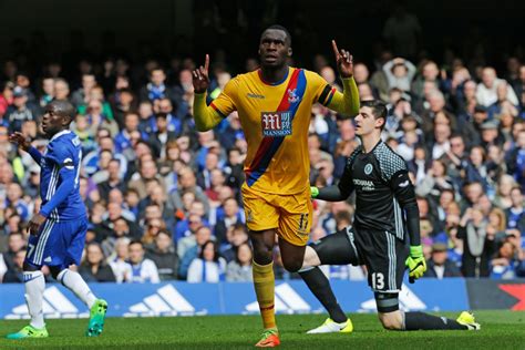 Christian Benteke 'happy' at Crystal Palace despite Chelsea interest ...