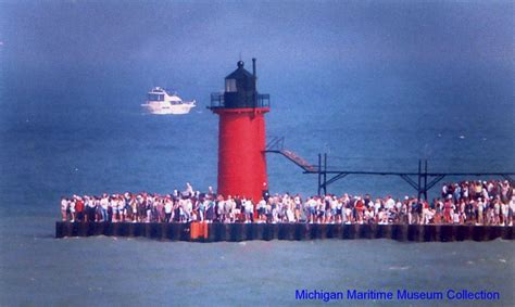 Saving the South Haven Lighthouse - Historical Association of South Haven