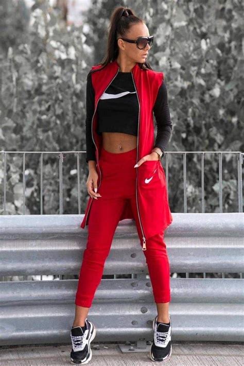 14 Jogging Outfit For Ladies To Give You Maximum Comfort | Fashion Style