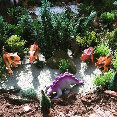 Dinosaur Gardens | POPSUGAR Home