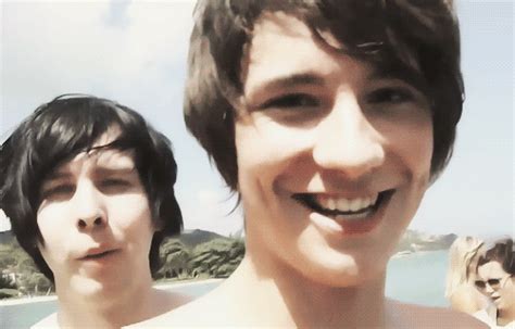 I AM DEAD Dan And Phill, Phil 3, Piano Man, Cat Whiskers, Phil Lester, Dan Howell, Amazingphil ...