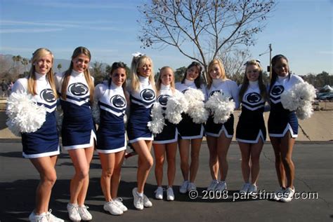 Penn State Cheerleaders & Band Members - Pasadena (December 31, 2008)