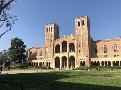 USC vs. UCLA: Which College Is Better? — Shemmassian Academic Consulting