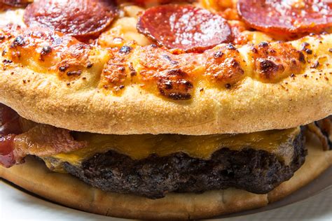 Atlanta Braves to Offer Burger With Pepperoni Pizzas as the Buns | Time