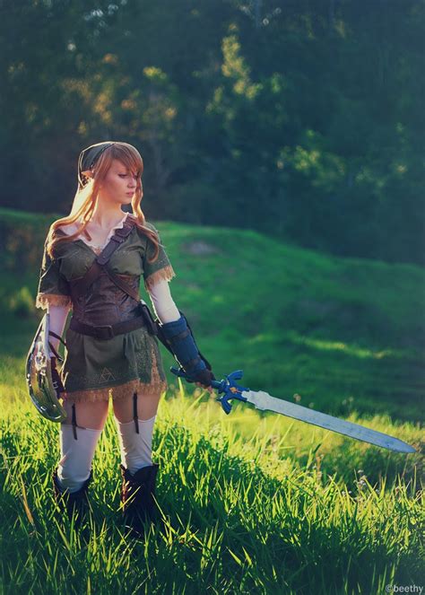 Sexy Link Cosplay | Rice Digital